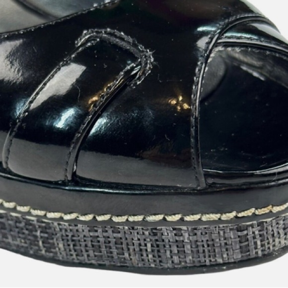 Stuart Weitzman - Women's Patent Wedge Shoes (black-size 6 1/2) - Picture 13 of 13